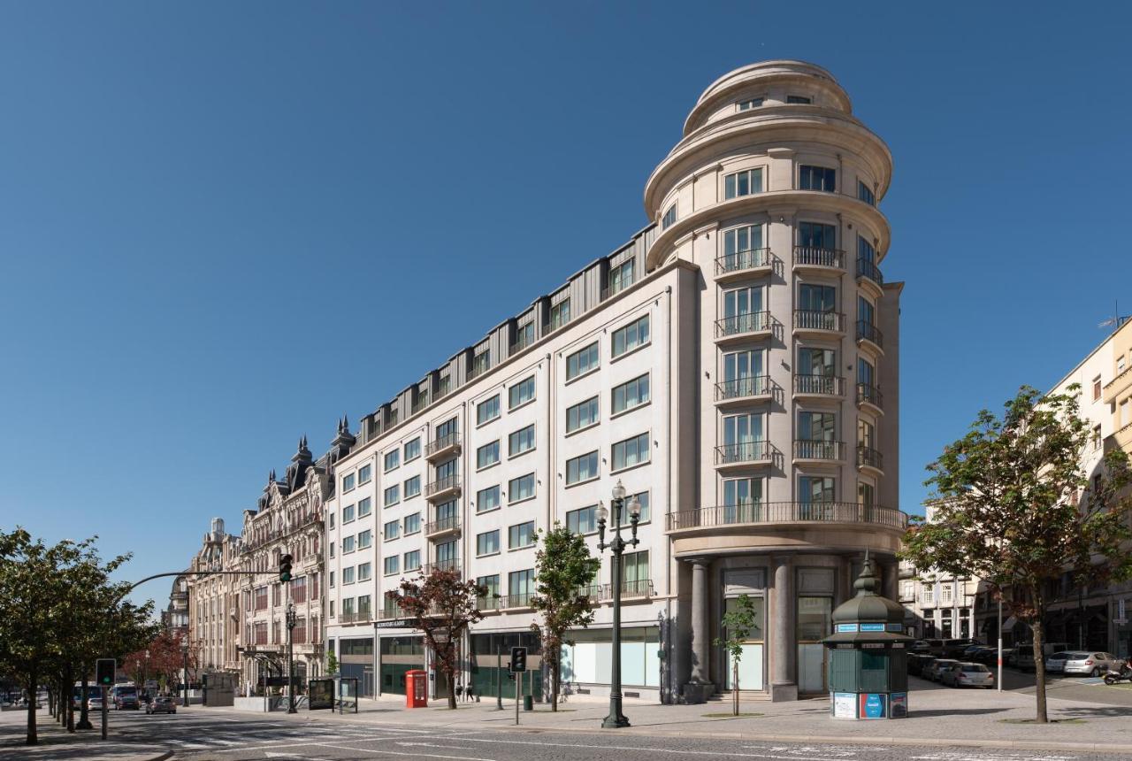 Hotel Eurostars Aliados Porto Zewnętrze zdjęcie The former department store, now apartments