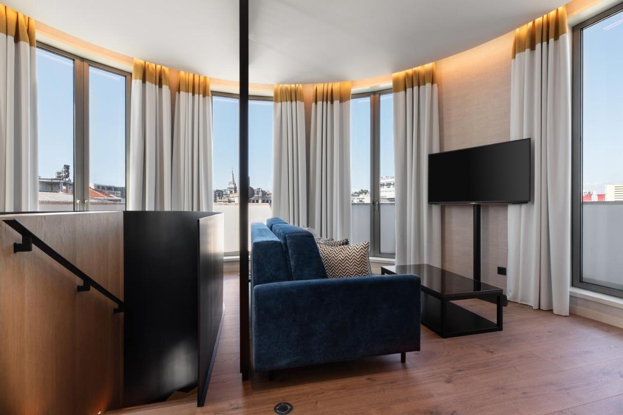 Hotel Eurostars Aliados Porto Zewnętrze zdjęcie Suite at the Hotel
